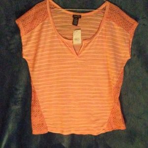 Striped and lacy Top